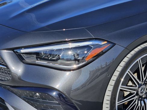 Certified 2024 Mercedes-Benz CLE 300 4MATIC Coupe image 9