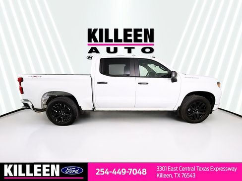 Used 2023 Chevrolet Silverado 1500 Custom image 9