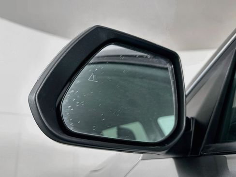 Used 2026 Kia Niro LX FWD image 16