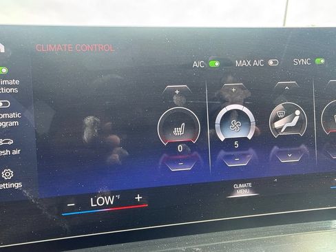 Used 2023 BMW i4 eDrive35 RWD image 24