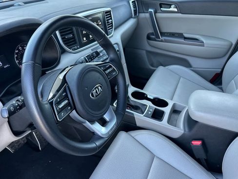 Used 2020 Kia Sportage S FWD image 9