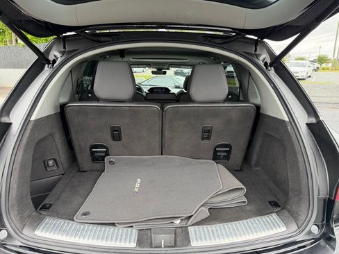 Used 2018 Acura MDX SH-AWD image 7