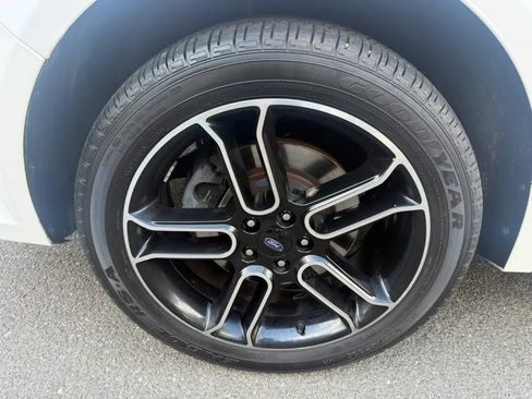Used 2013 Ford Flex Limited AWD/4WD image 17