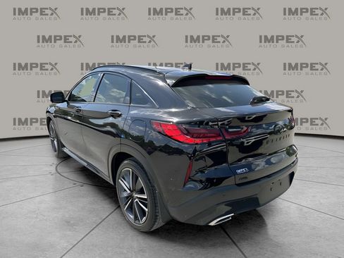 Used 2023 INFINITI QX55 Luxe w/ Cargo Package image 3