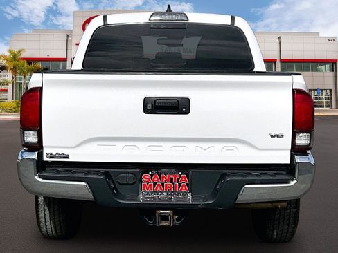 Used 2019 Toyota Tacoma TRD Off-Road image 4