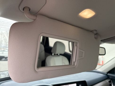 Used 2023 Kia Telluride EX image 36