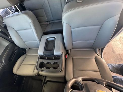 Used 2019 Chevrolet Silverado 2500 W/T image 11