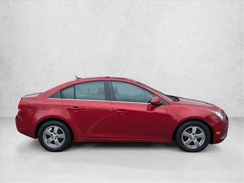 Used 2012 Chevrolet Cruze LT FWD image 4