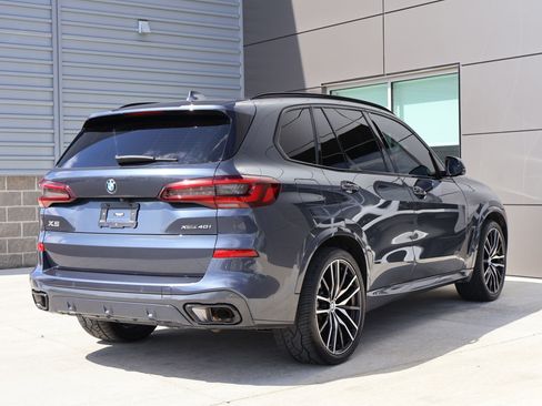 Used 2022 BMW X5 xDrive40i w/ M Sport Package AWD/4WD image 5