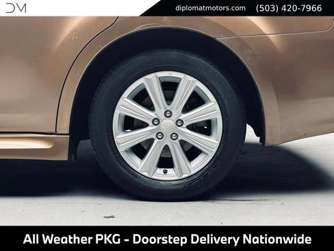 Used 2011 Subaru Legacy 2.5i Premium w/ All-Weather Pkg AWD/4WD image 40