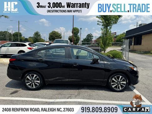 Used 2021 Nissan Versa SV FWD image 6