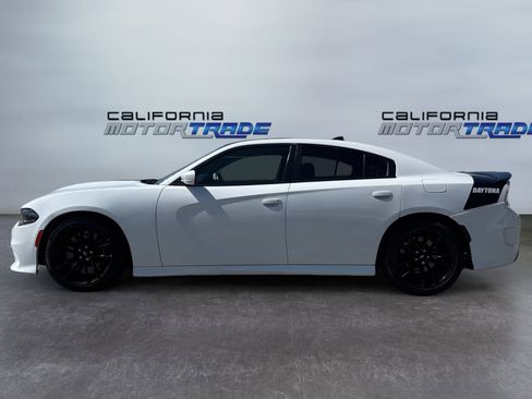 Used 2021 Dodge Charger Scat Pack w/ Daytona Edition Group RWD image 8