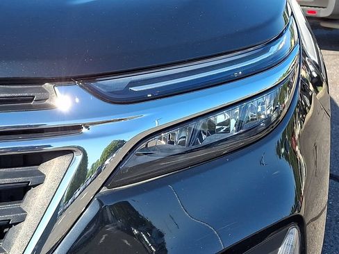 Used 2024 Chevrolet Equinox LT FWD image 13