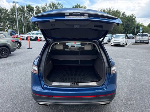 Used 2020 Lincoln Nautilus Reserve w/ Equipment Group 201A AWD/4WD image 12