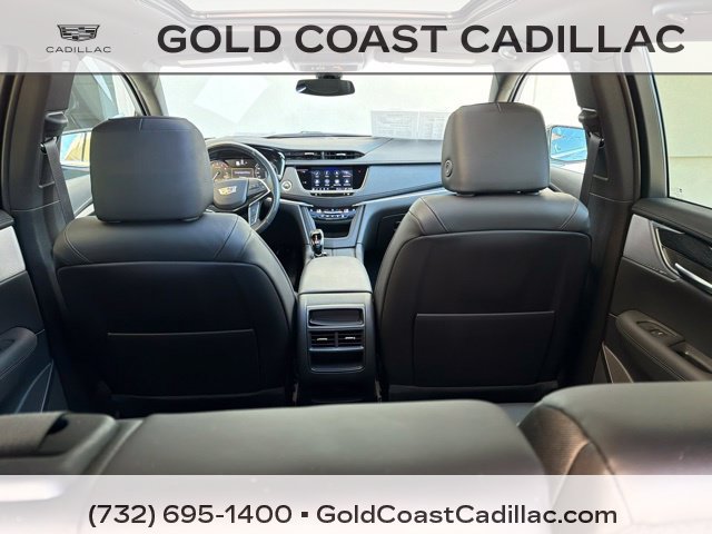 Used 2024 Cadillac XT5 Premium Luxury AWD/4WD image 11