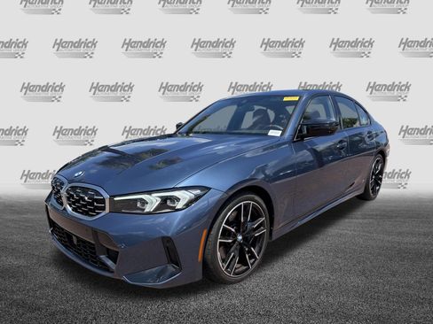 Used 2025 BMW M340i Sedan RWD image 5