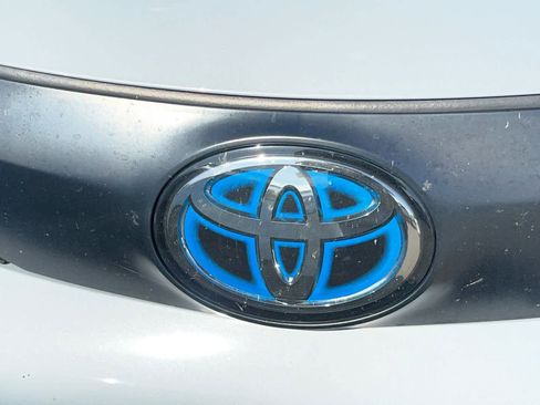 Used 2024 Toyota Sienna XLE Woodland Edition AWD/4WD image 13