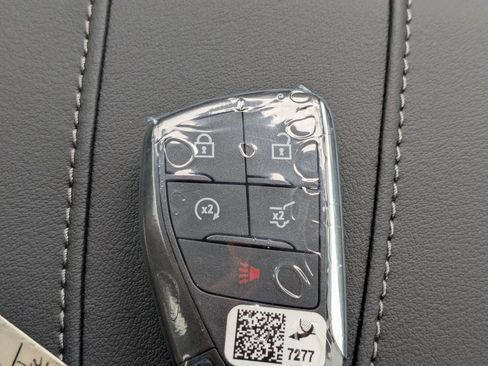 New 2026 Buick Enclave Avenir w/ Super Cruise Package image 32