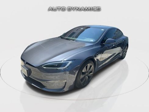 Used 2022 Tesla Model S image 2
