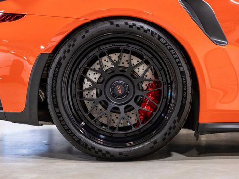 Used 2016 Porsche 911 GT3 RS image 28