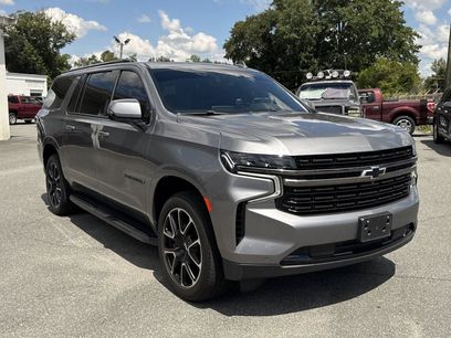 Used 2022 Chevrolet Suburban RST w/ Luxury Package