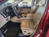 Used 2014 Jeep Grand Cherokee Laredo w/ 18" Wheel & 8.4" Radio Group image 2
