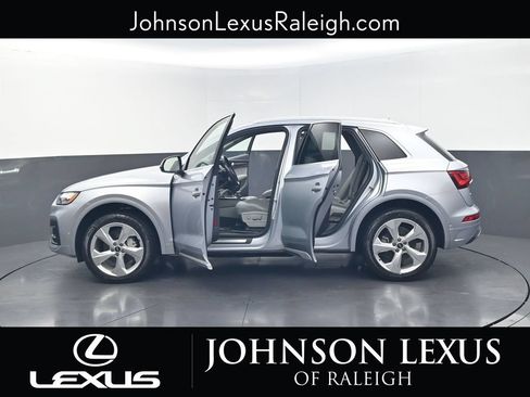 Used 2021 Audi Q5 Prestige w/ Prestige Package AWD/4WD image 35