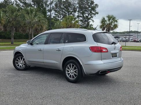 Used 2015 Buick Enclave Leather FWD image 4