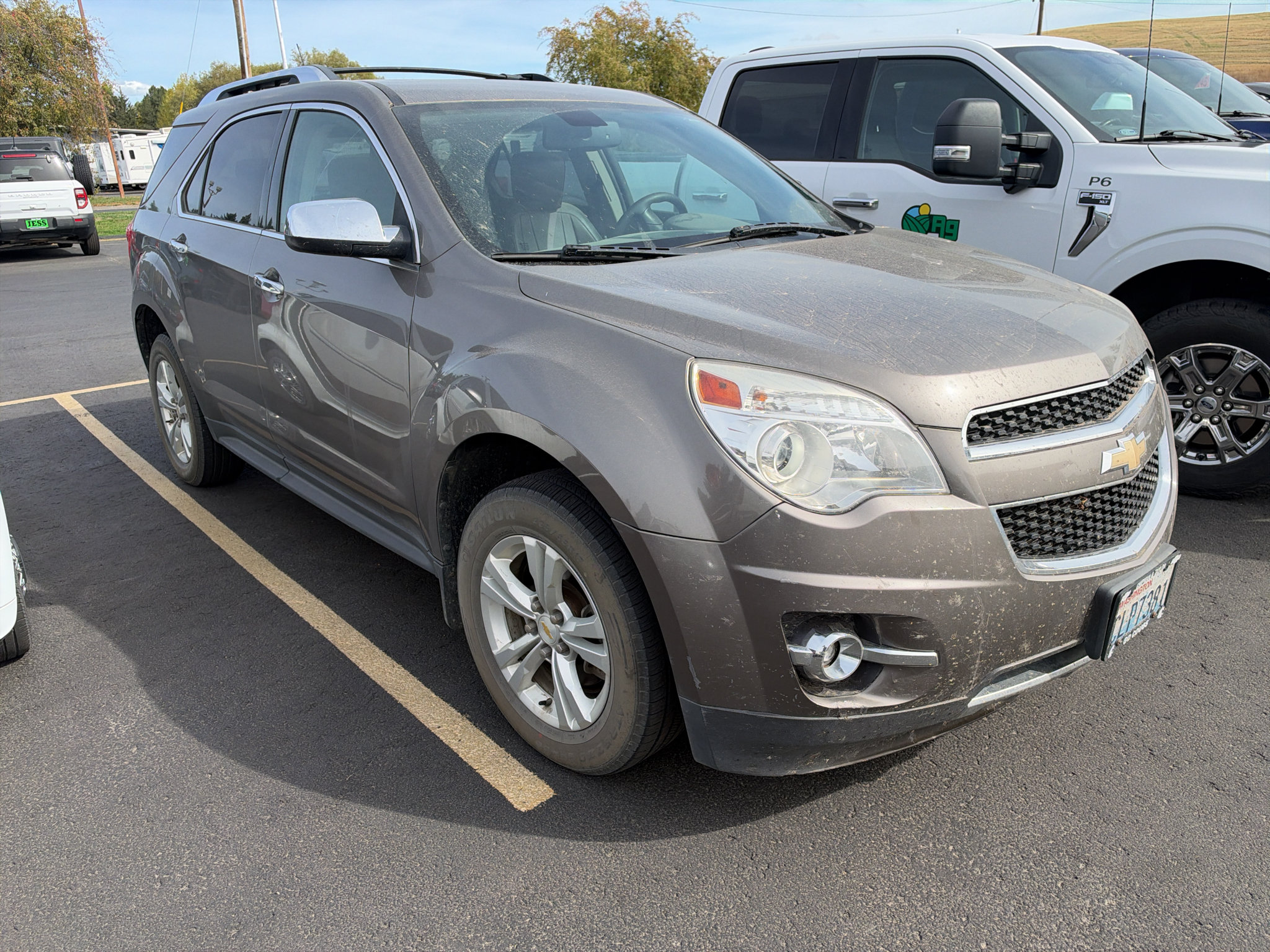 Used 2011 Chevrolet Equinox LTZ w/ LPO, Protection Package AWD/4WD image 3