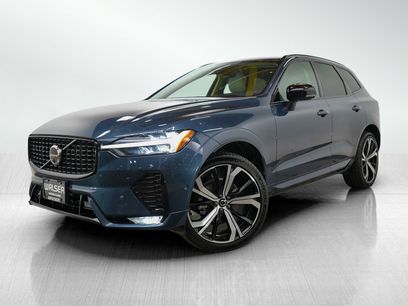 Used 2023 Volvo XC60 B5 Ultimate w/ Climate Package