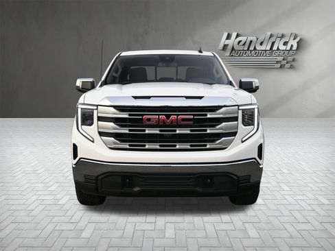 Used 2023 GMC Sierra 1500 SLE image 5