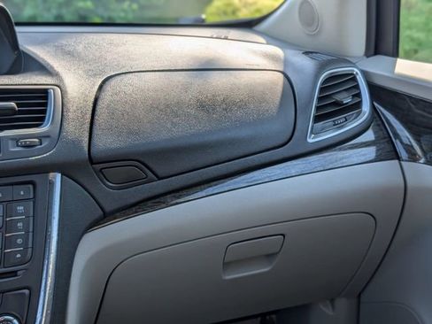 Used 2016 Buick Encore Convenience FWD image 16