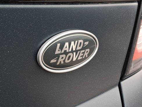 Used 2021 Land Rover Range Rover Sport HSE Silver Edition image 34