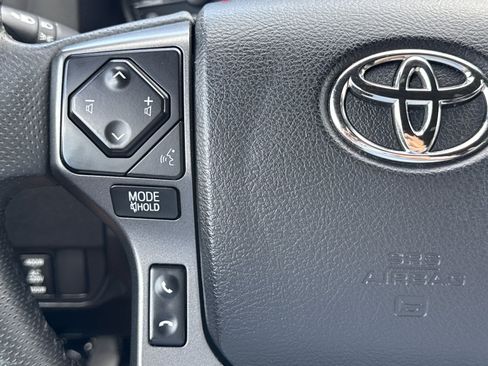 Used 2022 Toyota Tacoma TRD Sport w/ Technology Package RWD image 20