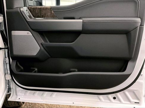 New 2026 Ford F250 Lariat image 23