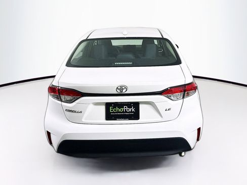 Used 2025 Toyota Corolla LE image 7