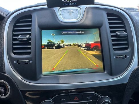Certified 2021 Chrysler 300 Touring L AWD/4WD image 33