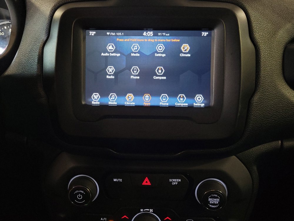 Used 2020 Jeep Renegade Latitude FWD image 25