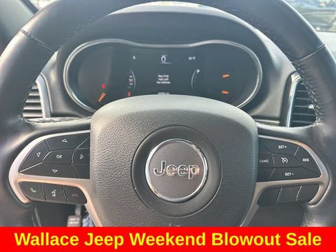Used 2021 Jeep Grand Cherokee Laredo X AWD/4WD image 25