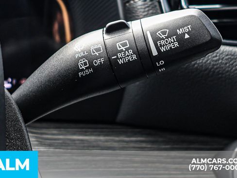 Used 2024 Jeep Wagoneer L Series II w/ Flexible Seating Group image 37