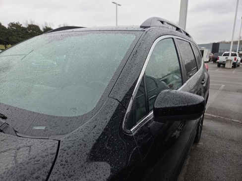 Used 2020 Subaru Ascent Premium w/ Convenience Package image 11