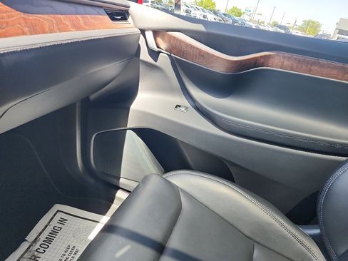 Used 2021 Tesla Model X Long Range AWD/4WD image 31