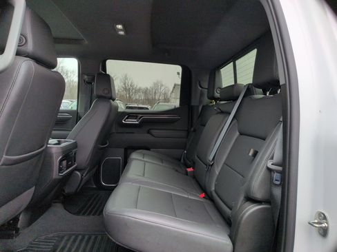 Used 2023 Chevrolet Silverado 1500 LTZ w/ LTZ Premium Package image 15