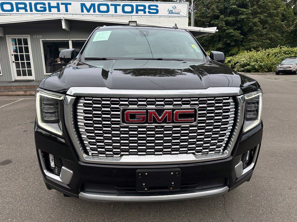 Used 2022 GMC Yukon XL Denali AWD/4WD image 24