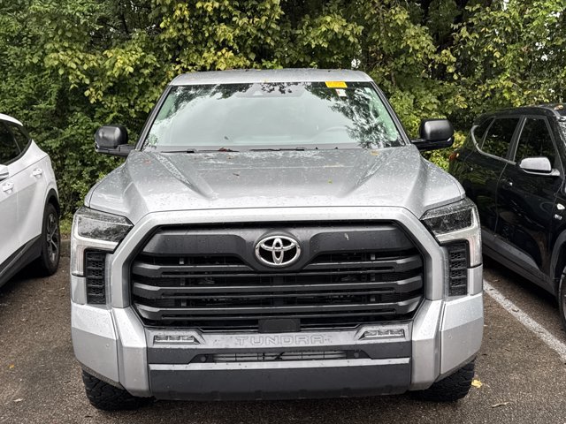 Used 2023 Toyota Tundra SR5 w/ SR5 Convenience Package AWD/4WD image 2
