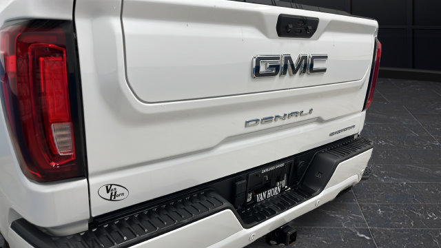 Used 2024 GMC Sierra 1500 Denali Ultimate AWD/4WD image 44