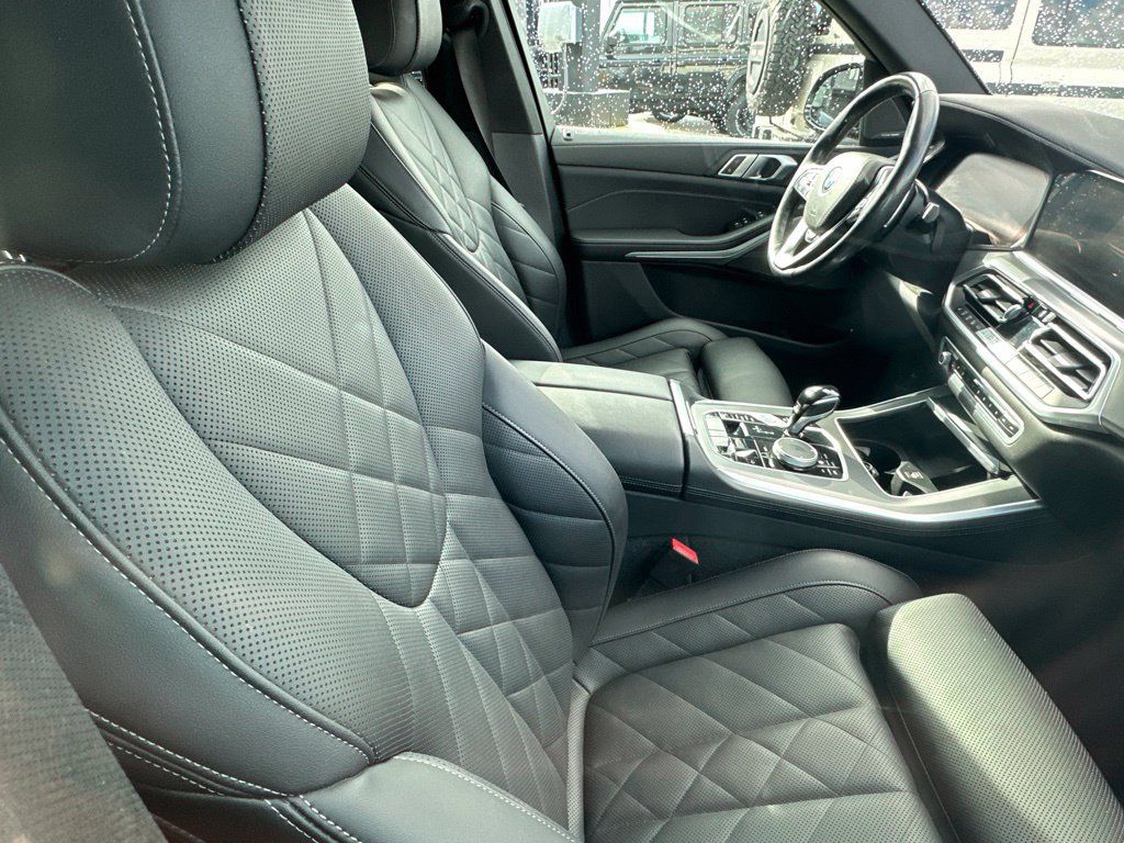 Used 2023 BMW X5 xDrive45e AWD/4WD image 9