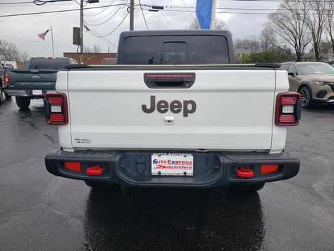 Used 2021 Jeep Gladiator Rubicon image 4