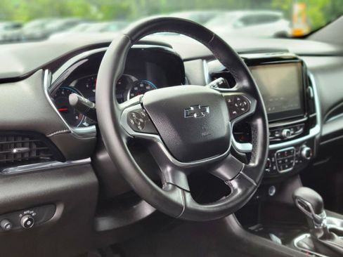 Used 2023 Chevrolet Traverse LT w/ Midnight/Sport Edition AWD/4WD image 21