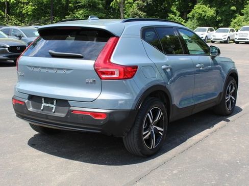 Certified 2023 Volvo XC40 B5 Plus w/ Climate Package AWD/4WD image 3